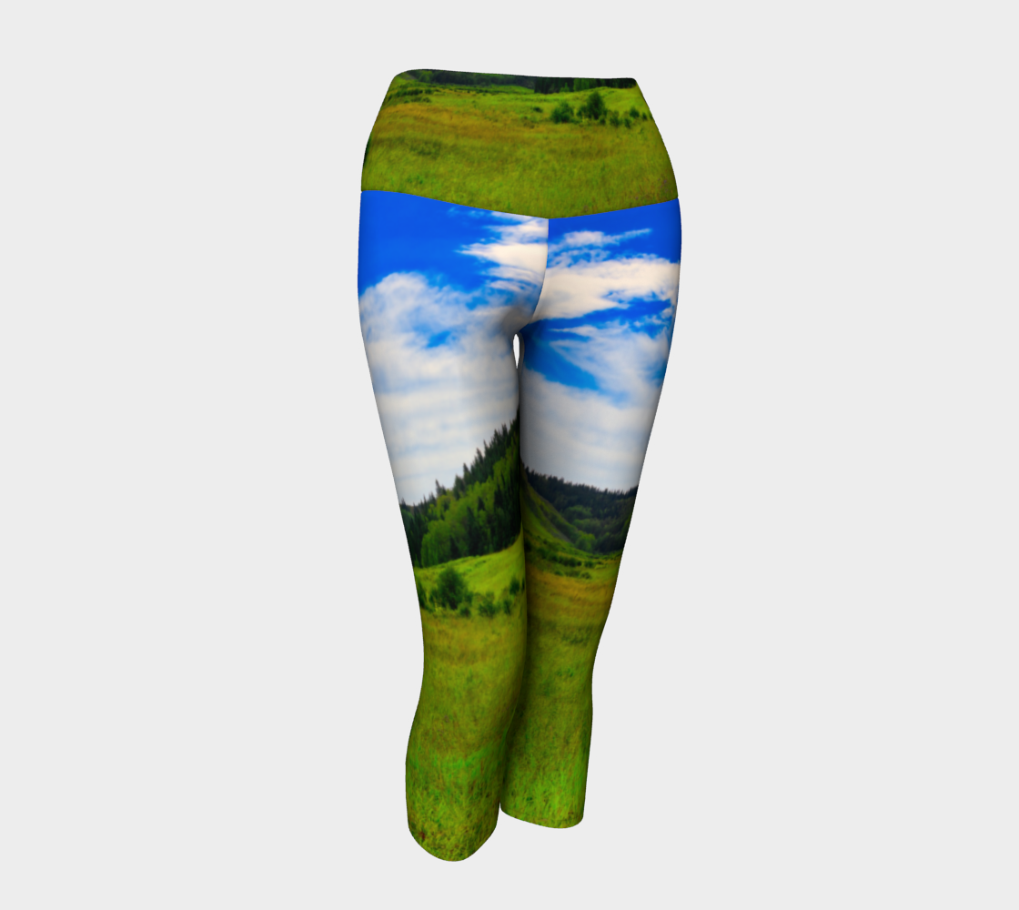 Women's Yoga Capris - Big Hill Springs Park Entrance
