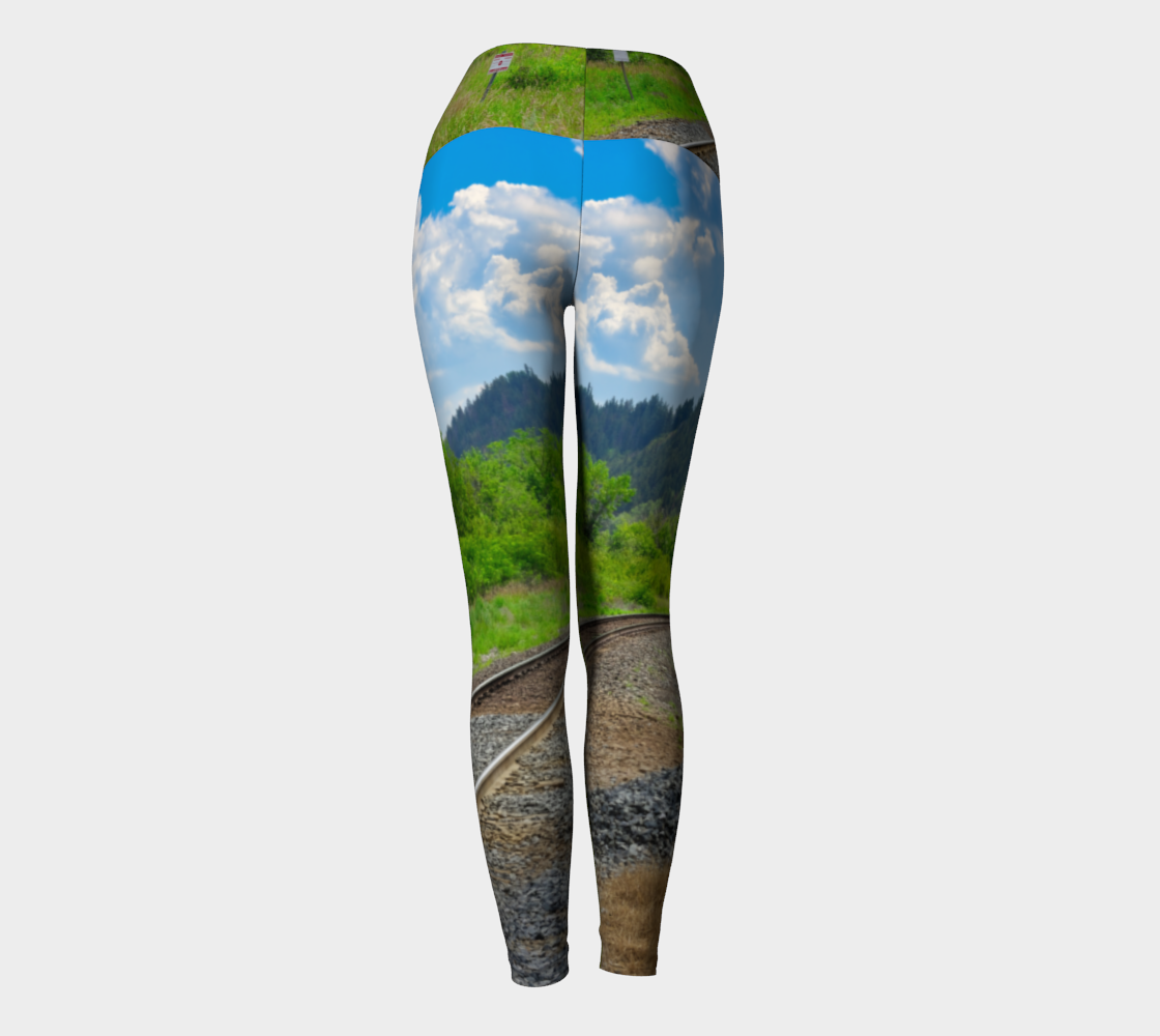Women's Yoga Leggings - Edworthy Park CPKC Tracks