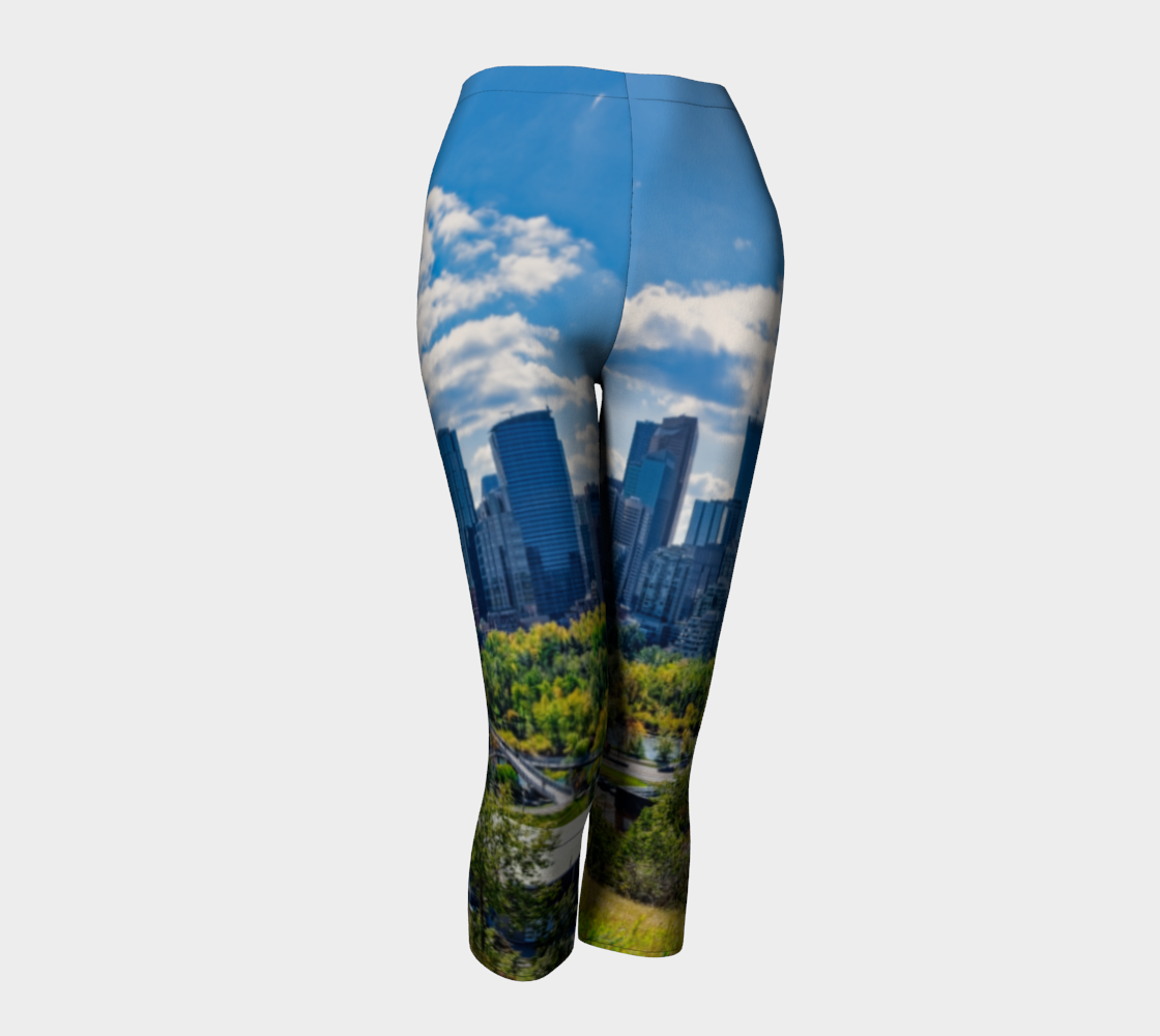 Women's Capris - Downtown Calgary McHugh Bluff Fall