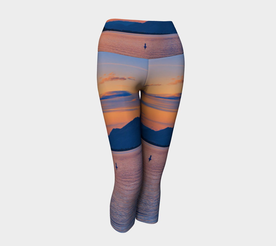 Women's Yoga Capris - Penticton Okanagan Lake Sunset