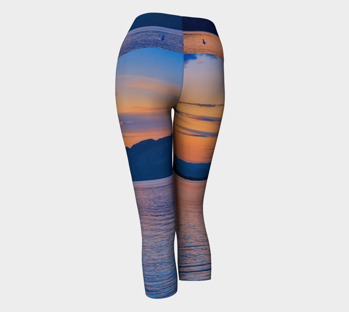 Women's Yoga Capris - Penticton Okanagan Lake Sunset