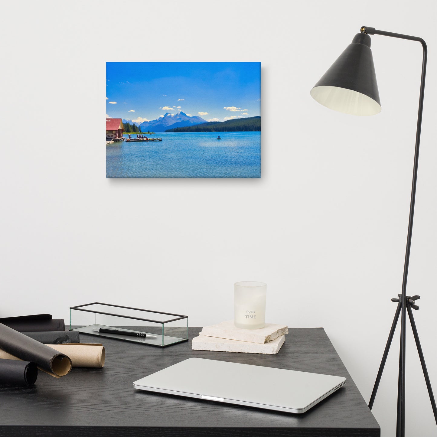 Canvas Print - Maligne Lake