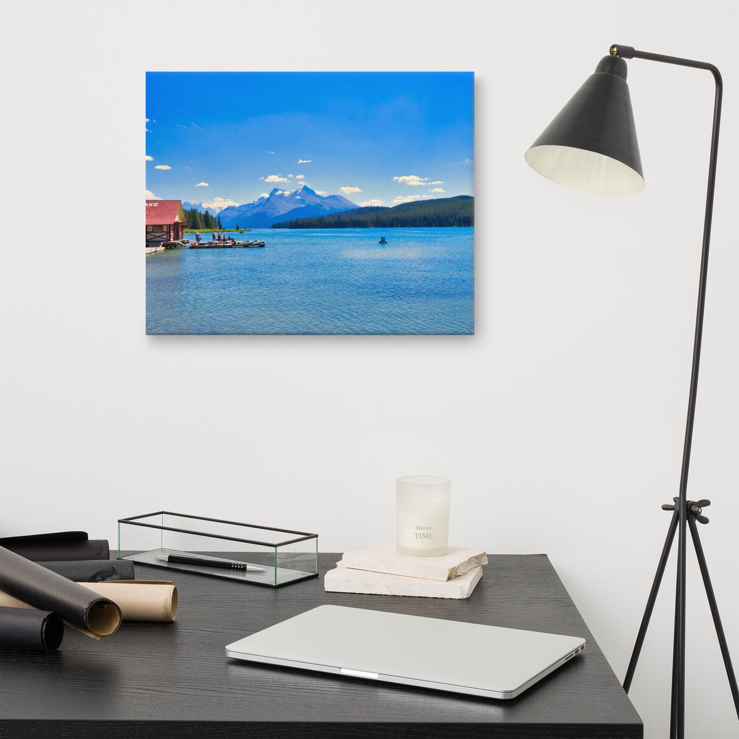 Canvas Print - Maligne Lake