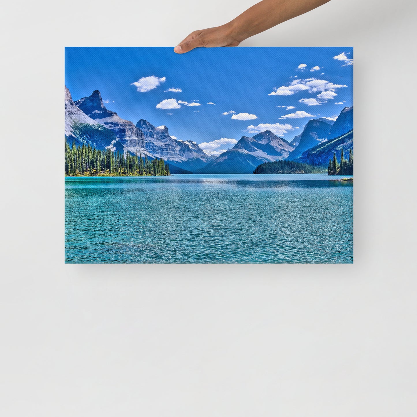 Canvas Print - Maligne Lake Spirit Island HDR