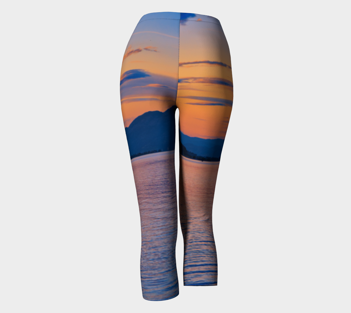 Women's Capris - Penticton Okanagan Lake Sunset