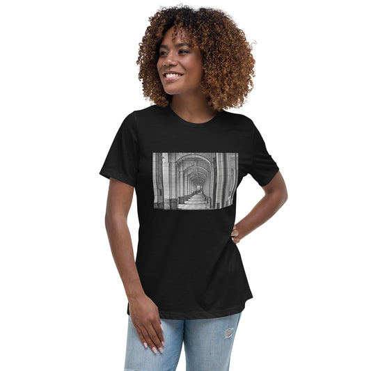 Women's Relaxed T-Shirt - Downtown Calgary Hudson's Bay Sidewalk Black and White