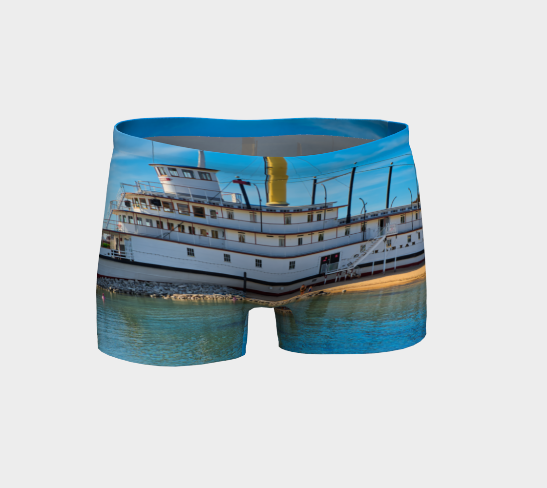 Women's Shorts - SS Sicamous