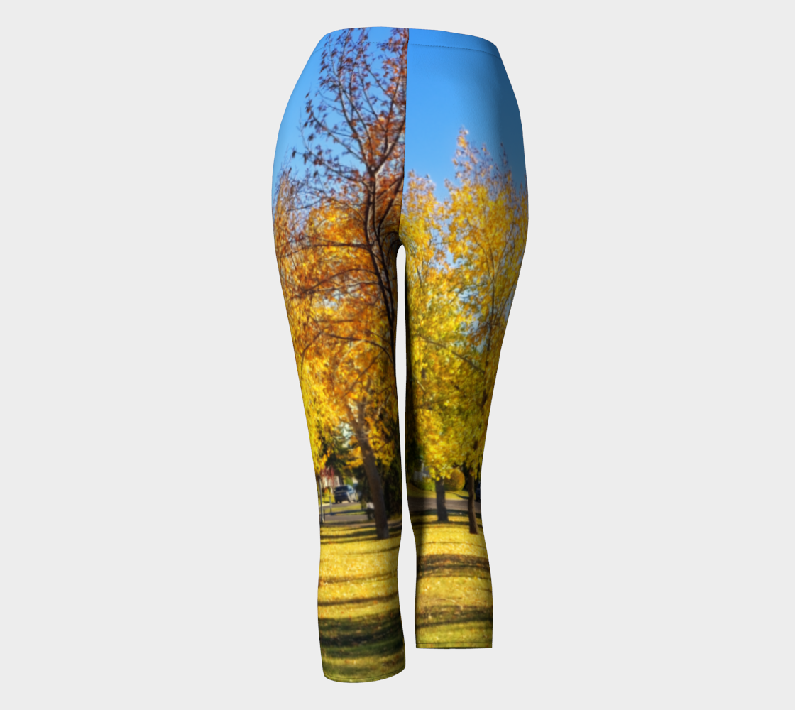 Women's Capris - Calgary in the Fall