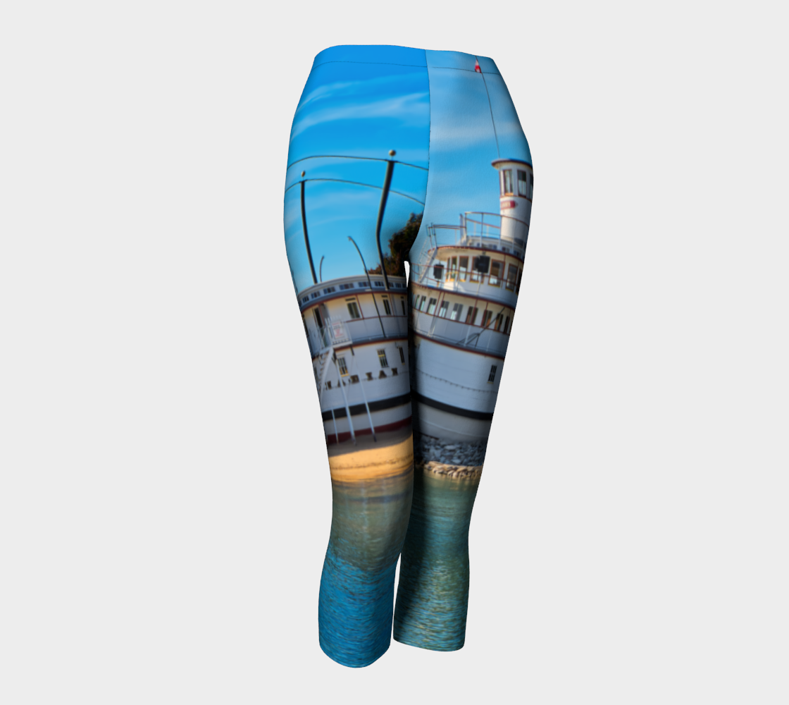 Women's Capris - SS Sicamous